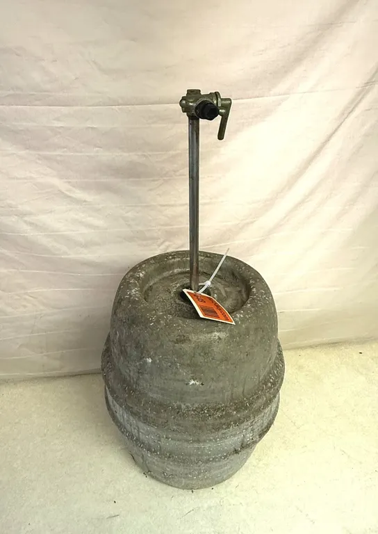 Vintage Ham's 3.87 Galon Mini Keg