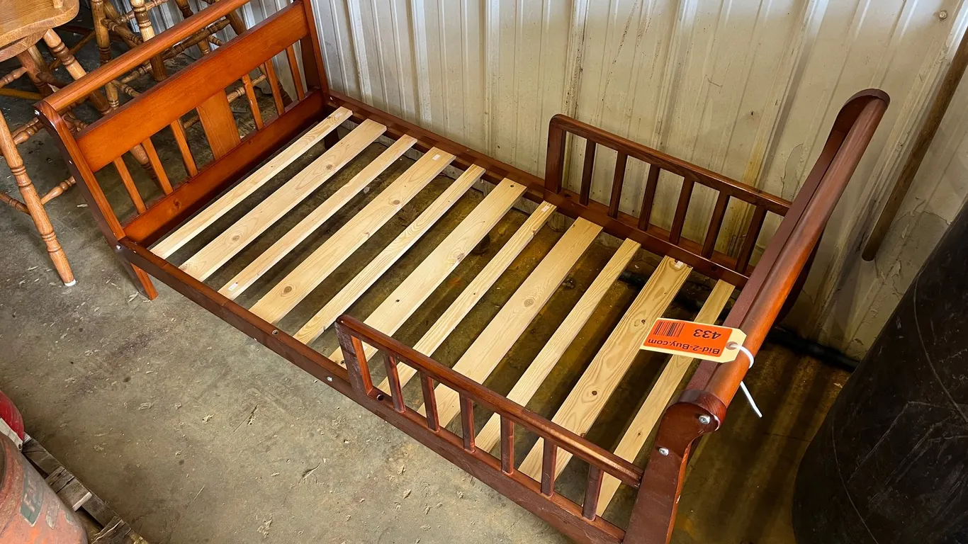 Toddler Bedframe
