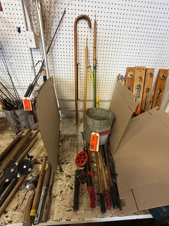 (10) Mino Bucket and Ice Fishing Rods