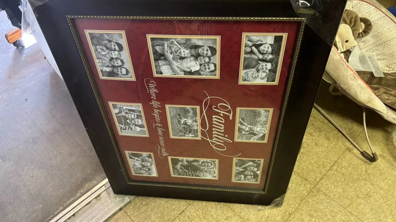 Multi- Photo Picture Frame