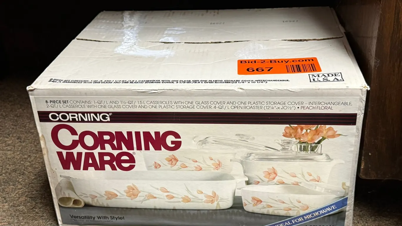 Corning Ware 8 Piece Set