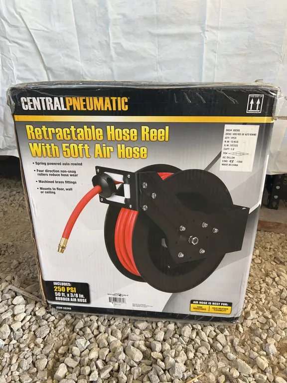 NIB Central Pneumatic Retractable Air Hose Reel