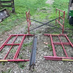(3) Sections of 3' Waco Scaffolding