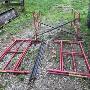 (3) Sections of 3' Waco Scaffolding