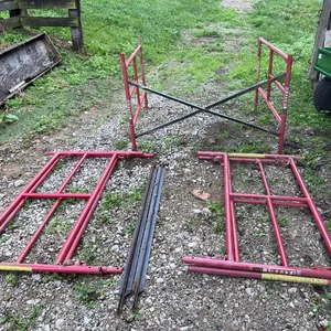 (3) Sections of 3' Waco Scaffolding