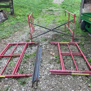 (3) Sections of 3' Waco Scaffolding