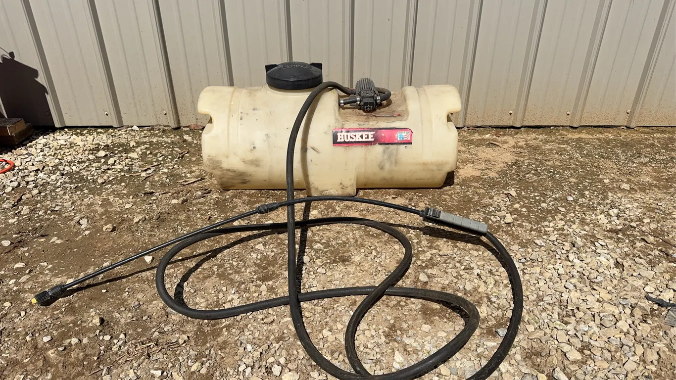 Huskee 15 Gallon Sprayer