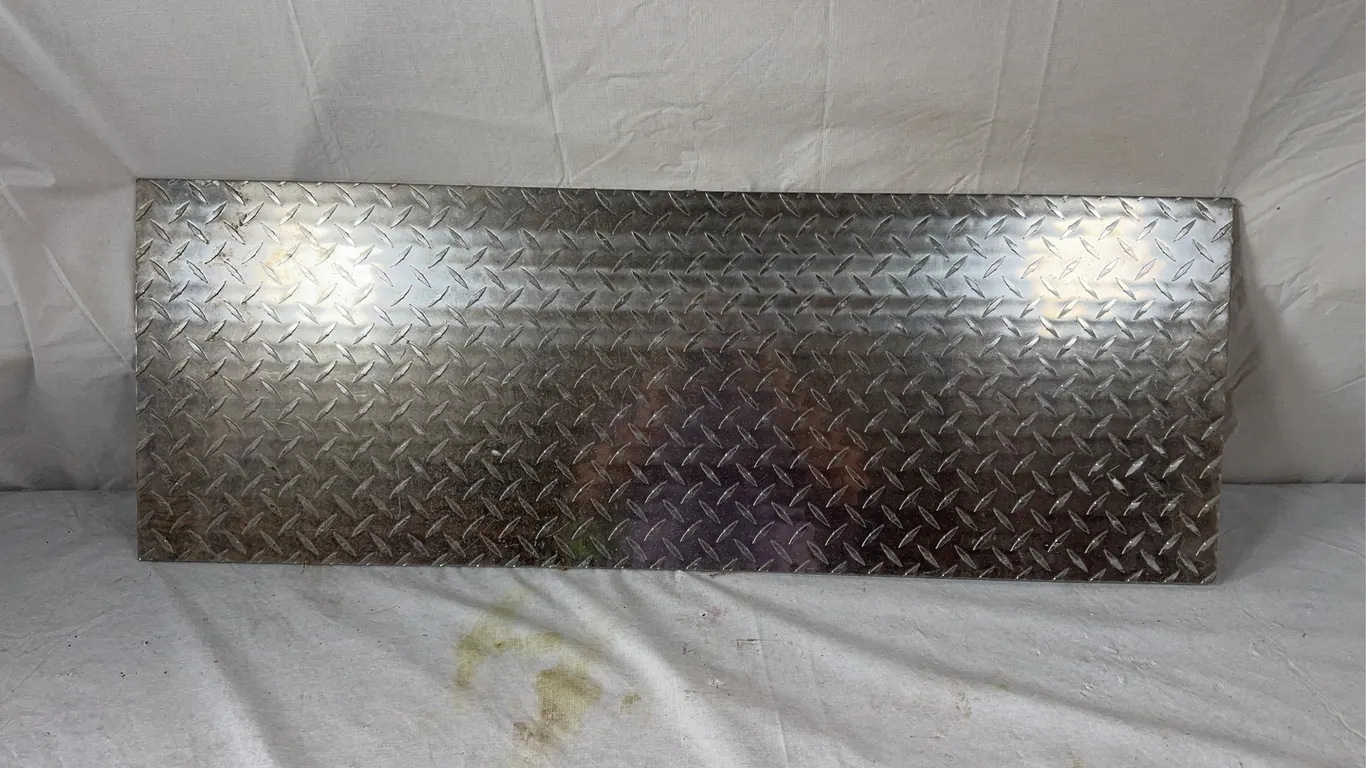 15" x 42" Diamond Plate