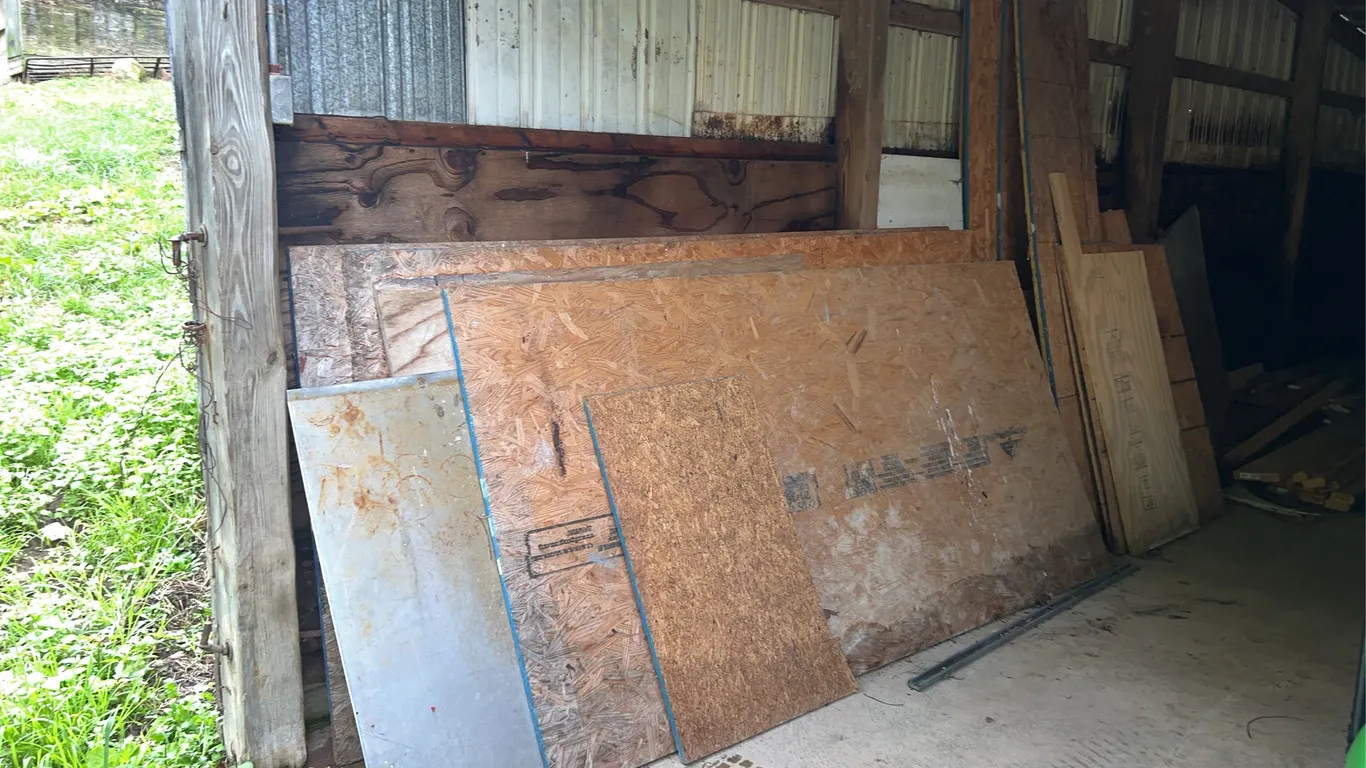 4x8 OSB & Scrap Lumber