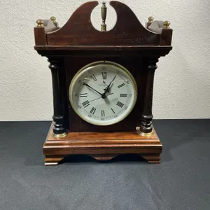 Carrington Wood Mantel Clock – Roman Numeral Dial – Working Condition