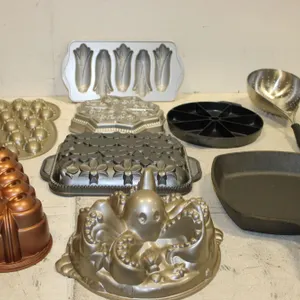 Bakeware & Cast Iron