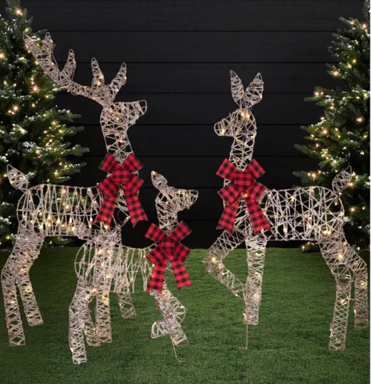 4ft 3-Piece 2D Lighted Christmas Deer Family Set, Large Outdoor Yard Reindeer Holiday Decoration wit