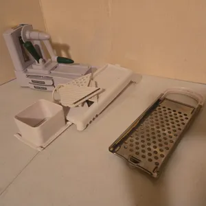 Ribbon cutter and slicer