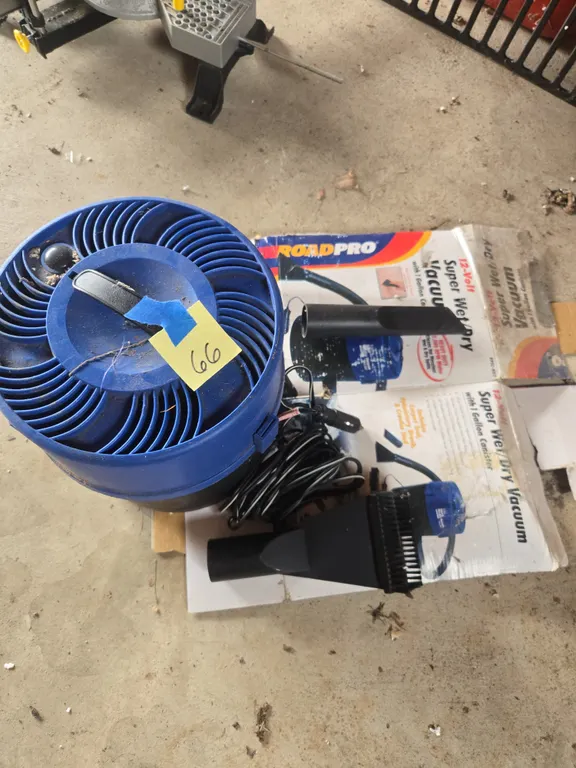 12 volt automobile wet dry vacuum