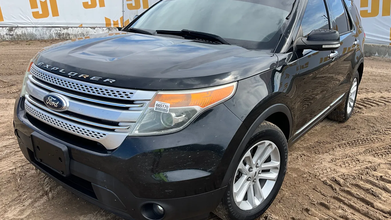 2014 FORD EXPLORER VIN: 1FM5K7D80EGB29326 FWD