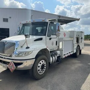 2017 INTERNATIONAL 4300 SBA 4X2 S/A FUEL & LUBE TRUCK VIN: 1HTMMMMN9JH631810