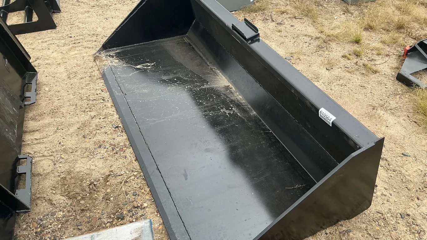 UNUSED KC 78" SMOOTH BUCKET