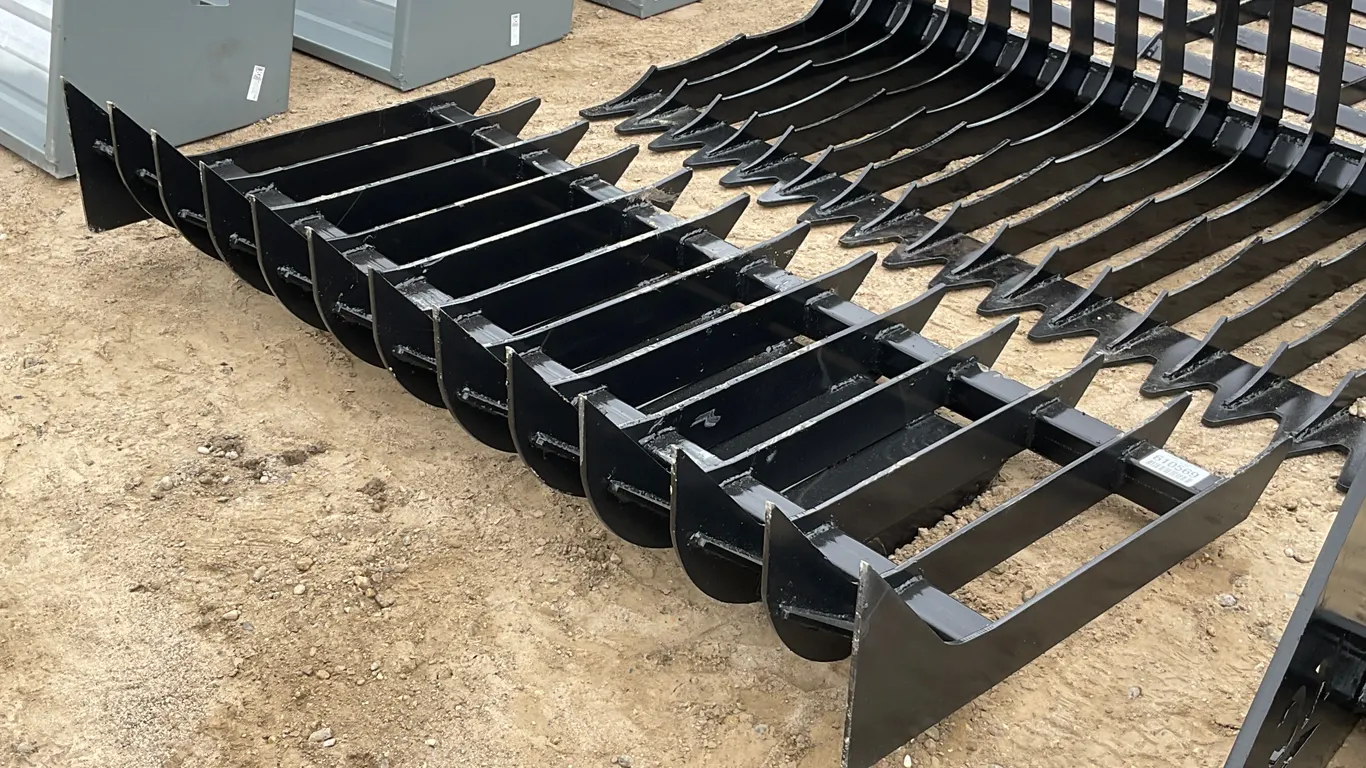 UNUSED KC QT-RR-70 70" ROOT RAKE