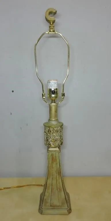 HOLLYWOOD REGENCY STYLE TABLE LAMP 25"T