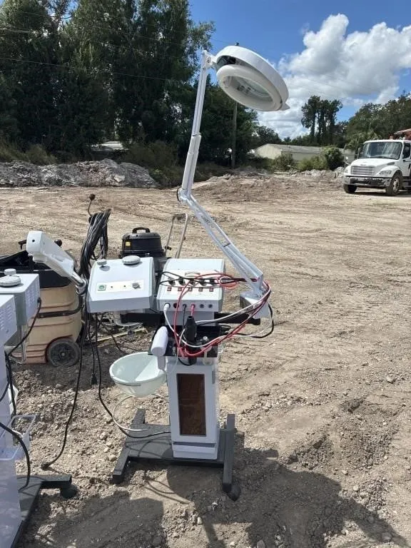 Facial machine Not tested