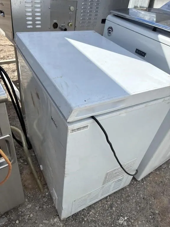 WHITE FREEZER Not tested