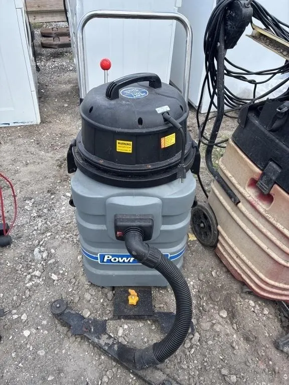 Powr flite Floor scrubber Not tested