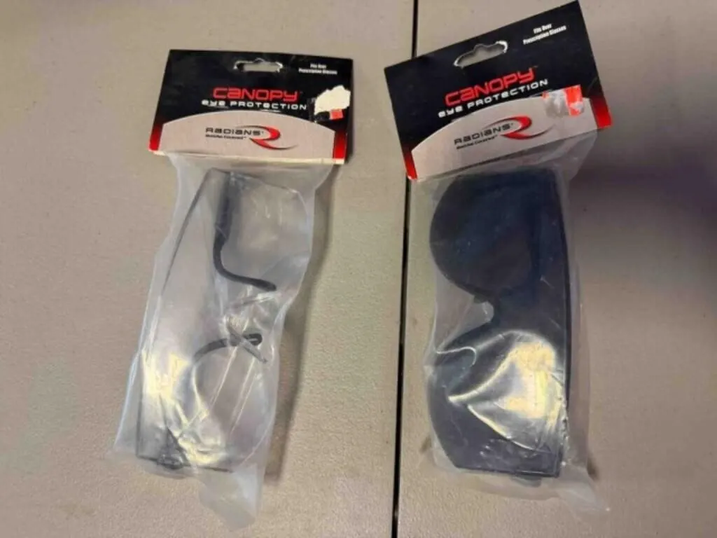 Box of Hammer extensions, limb savers