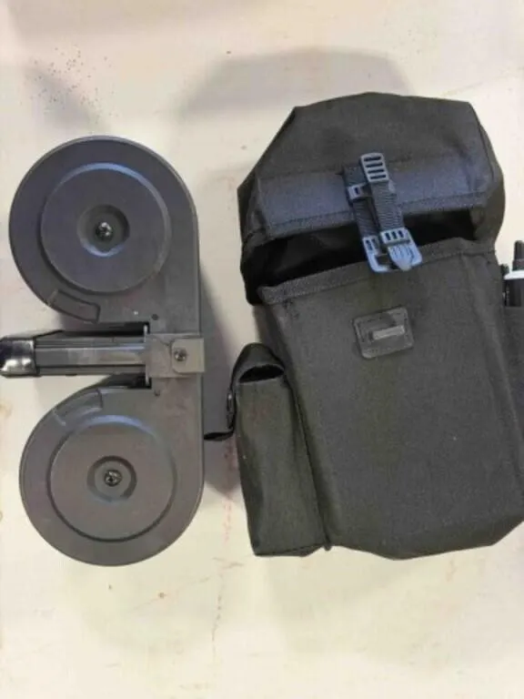 AR-15 100 Rd drum magazine, nylon bag, oil