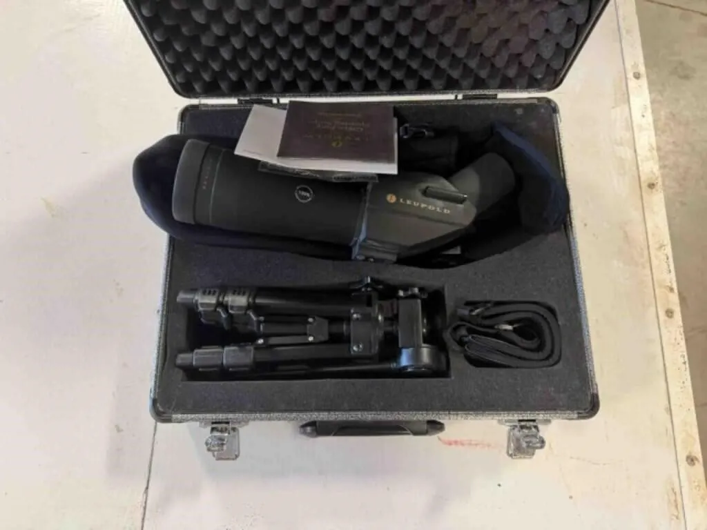 Leupold Spotting Scope; 15-45x60mm, case, nice