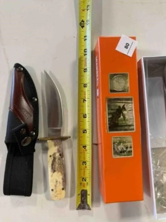 Bone handle hunting knife new (marbles)