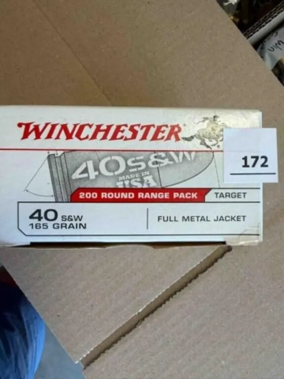 Winchester .40 S&W ammo; 135gr; FMJ; 200-rds-New