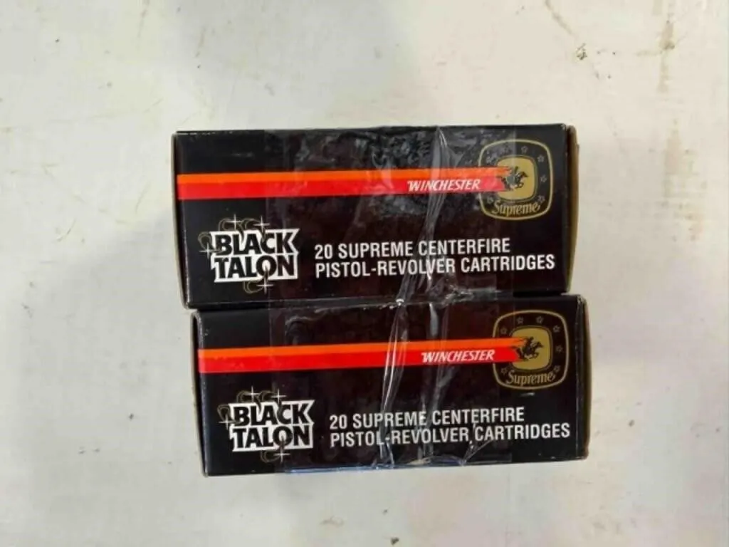 Winchester 45 auto ammo; 230gr; SXT; 40 ct.