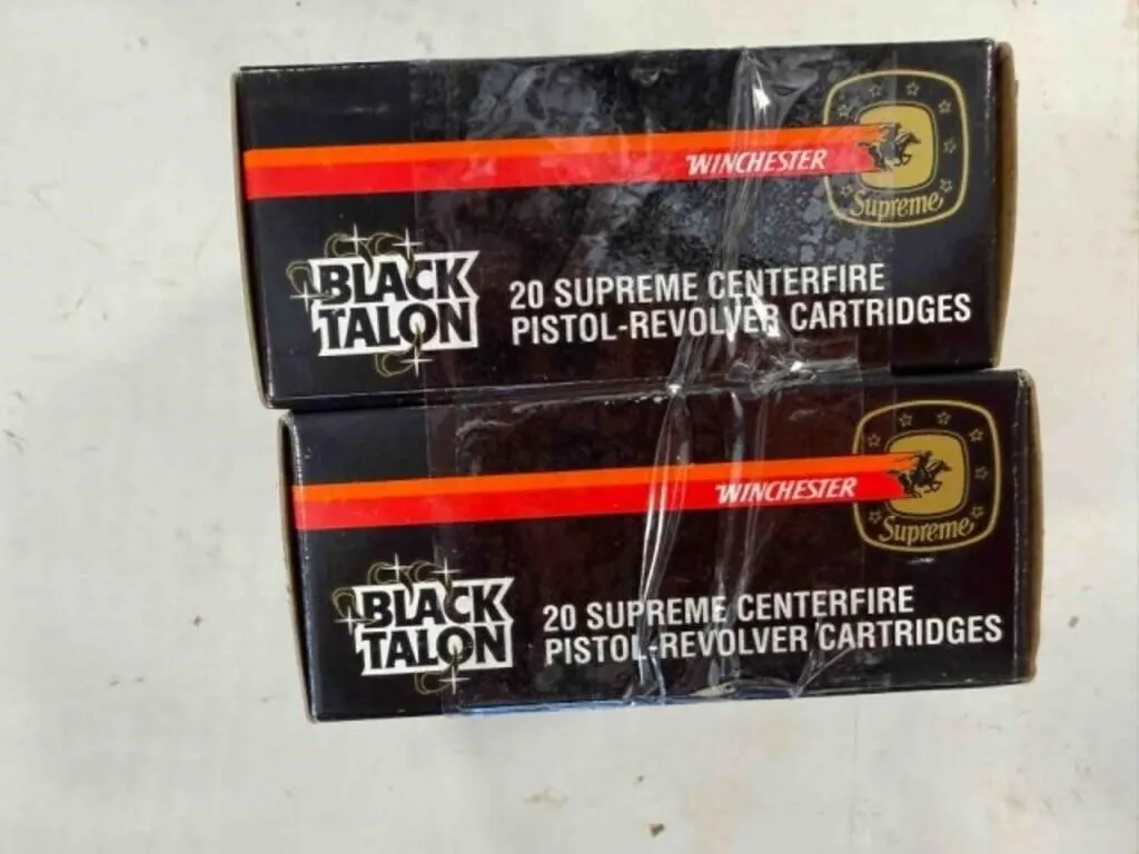 Winchester 45 auto ammo; 230gr; SXT; 40 ct.