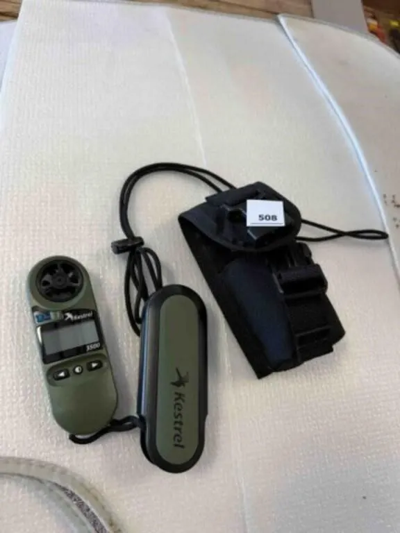Kestrel 3500 Wind meter