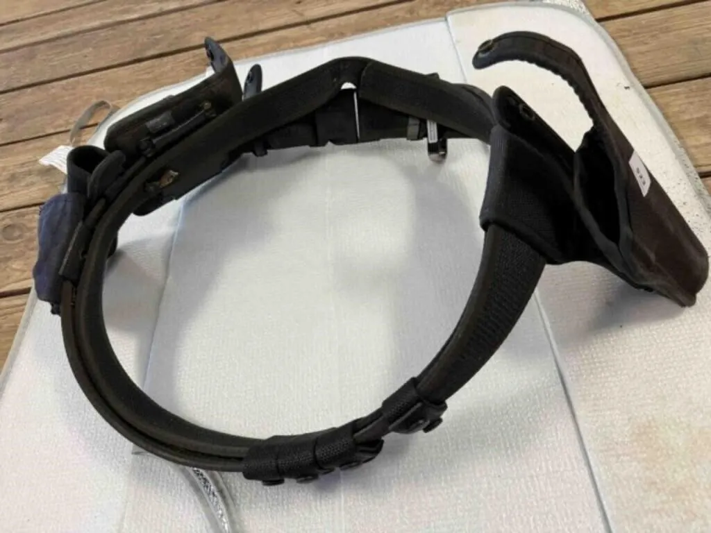 Uncle Mikes Sidekick service belt; size Large