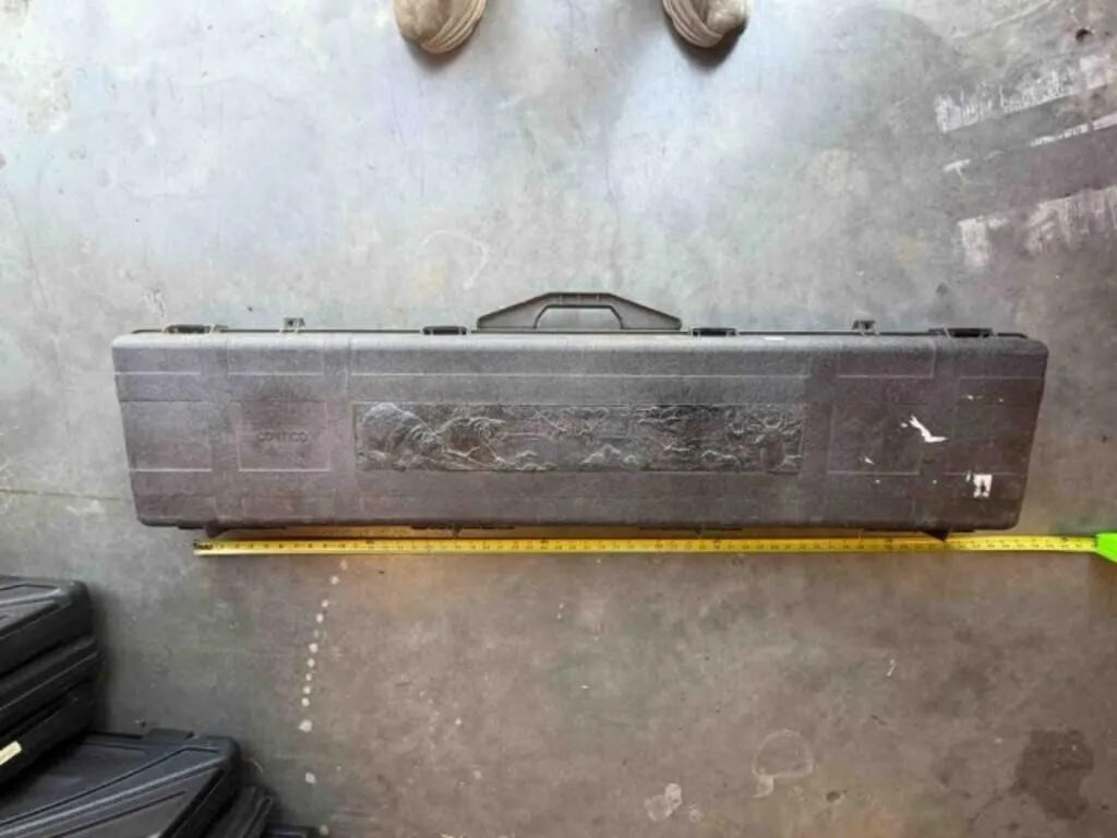 Plastic rifle case