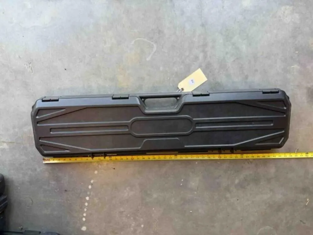 Plastic rifle case