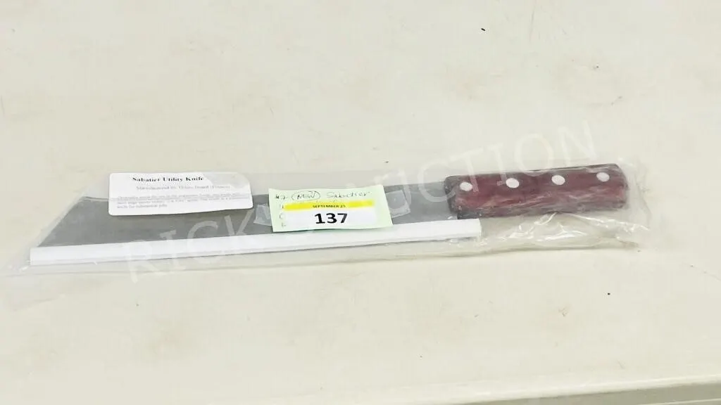 New-Sabatier utility knife-made in France 17.5"