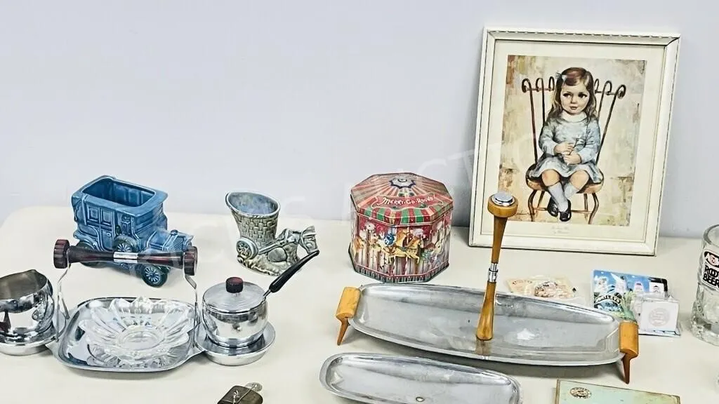 box- misc household items