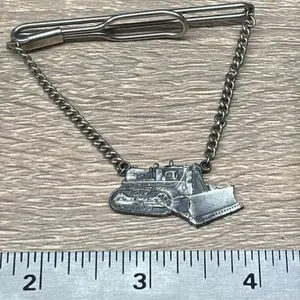 Bulldozer Chain Tie Clip. *DC