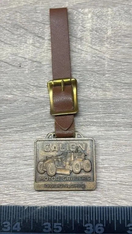Gallon Motor Graders Pocket Watch Fob. *DC