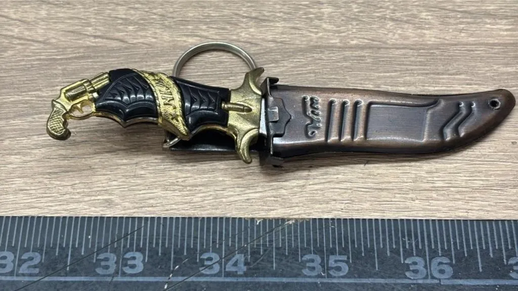 Win Little Keychain Knife. *DC