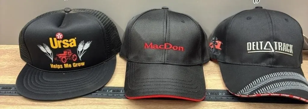 3 Unused Caps.