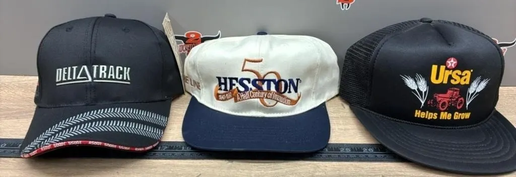 3 Unused Caps.