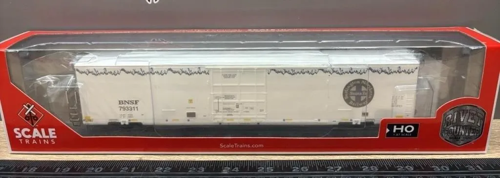 HO Rivet Counter BNSF Railway Car. Unused.