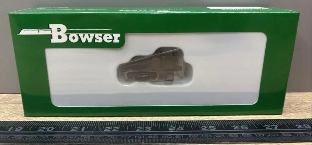 HO Bowsers Roadrailer Coupler Mate. Unused.