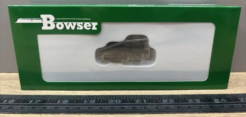 HO Bowsers Roadrailer Coupler Mate. Unused.