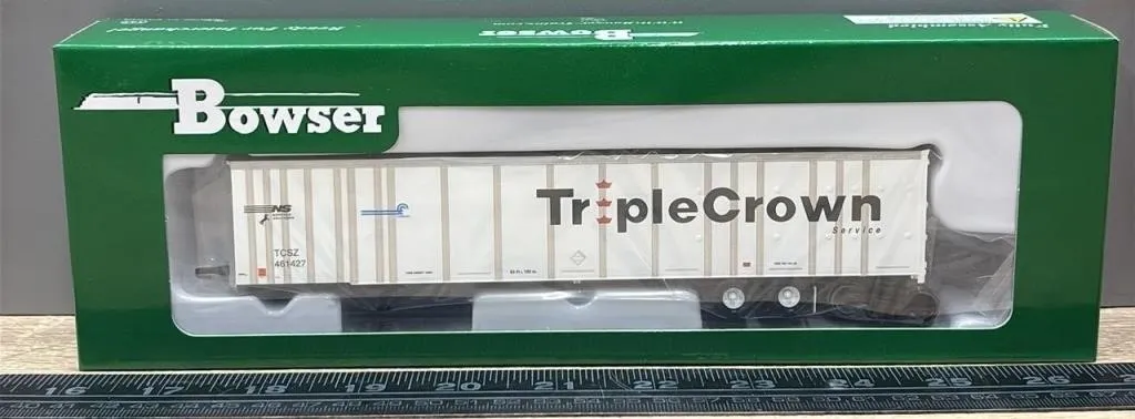 HO Bowsers RR Platewall Trpl Crown Lg Logo CR/NS.