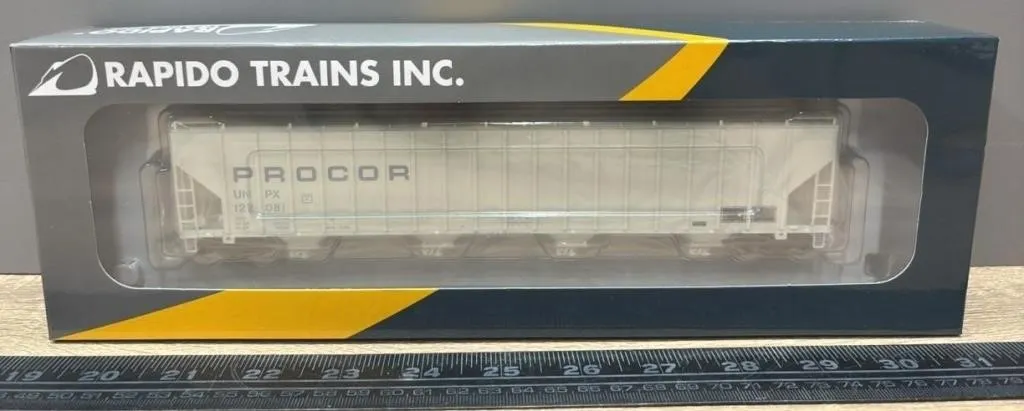 HO Rapido Trains Inc Procor Covered Hopper.