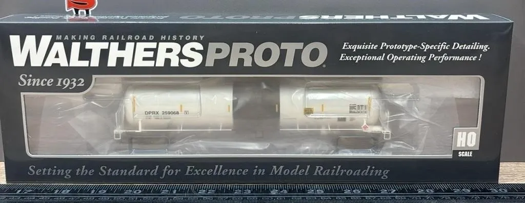HO Walthers Proto PBF Holding Co Trinity 145 Gal